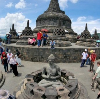 Polemik Tiket Wisata Candi Borobudur Rp750 Ribu, Ketua Komisi VI DPR Bakal Panggil Pengelola
