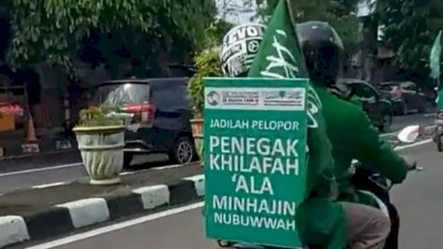 Konvoi Khilafatul Muslimin di Jakarta beberapa waktu lalu, kini pimpinannya sudah ditangkap Polisi di Lampung. (Istimewa)