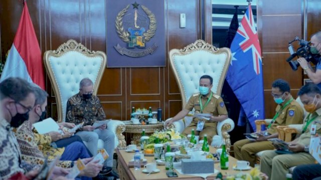 Gubernur Sulsel Andi Sudirman Sulaiman, saat menerima Perdana Menteri Australia Mr. Anthony Albanese, di Ruang kerja Gubernur Sulsel, Selasa (07/06/2022). (Istimewa)