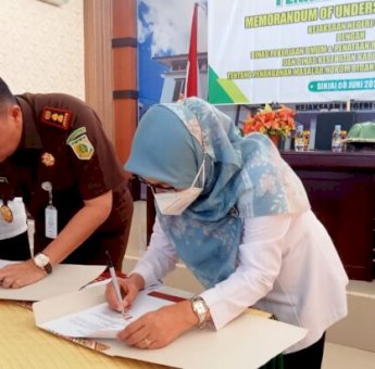 Dinas PUPR dan Dinas Kesehatan Sinjai Teken MoU Penanganan Hukum Dengan Kejari