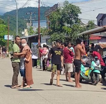 Gempa Guncang Sulawesi Barat, Warga di Mamuju Panik Lari Berhamburan