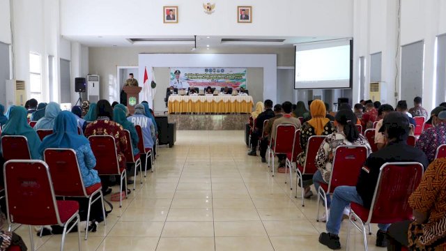 Sosialisasi Pencegahan dan Pemberantasan Penyalagunaan dan Peredaran Gelap Narkotika dan Prekursor Narkotika (TP4GN) Lutim, di Gedung Wanita Simpursiang, Kamis (09/06/2022).