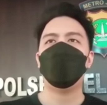Viral Nasi Padang Babi, Pemilik Resto Babi Ambo Minta Maaf