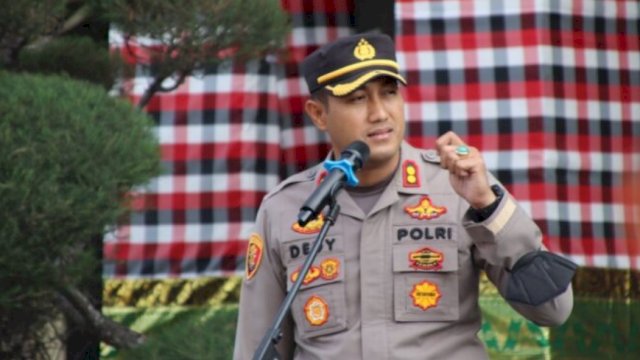 Kapolres Badung AKBP Leo Dedy Defretes, saat memberi keterangan pers, Minggu (12/06/2022). (Istimewa)