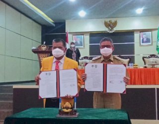 Taufan Pawe dan Prof Husain Teken MoU, Hadirkan Fakultas Kedokteran di Kampus UNM Parepare