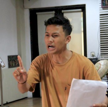 Mengenal Sosok Tahir, Pembaca Puisi Wakili STIKIP PGRI Banjarmasin di Porsenasma IV Kediri