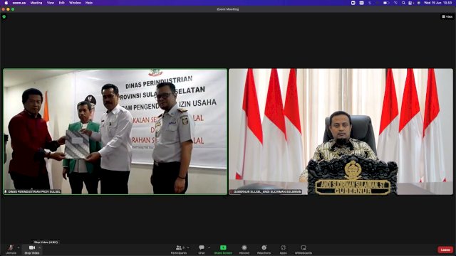 Gubernur Sulsel Andi Sudirman Sulaiman, membuka secara virtual Pembekalan Sertifikat Halal dan Penyerahan Sertifikat Halal di Hotel Grand Sayang Park, Rabu (15/06/2022). (Istimewa)