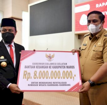 Rp8 Miliar Bantuan Keuangan untuk Wisata Rammang-Rammang Maros, Gubernur Sulsel: Wisata Unggulan untuk Geliatkan PAD Desa