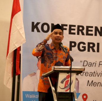 Di Konferensi Kerja PGRI Makassar, Rudianto Lallo Kenang Perjuangan dan Jasa Para Guru