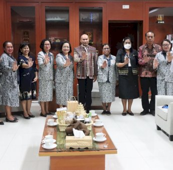 Gubernur Minta Tigal Hal ini Jadi Prioritas Ikatan Bidan Indonesia Provinsi NTT