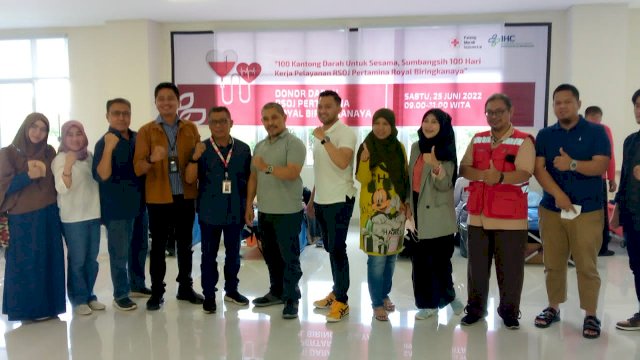Kegiatan donor darah di RSOJ Pertamina Royal Kota Makassar, Sabtu (25/06/2022). (Istimewa)