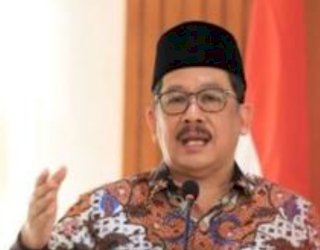 Wamenag Sesalkan Promo Holywings, Masyarakat Diminta Tidak Terprovokasi