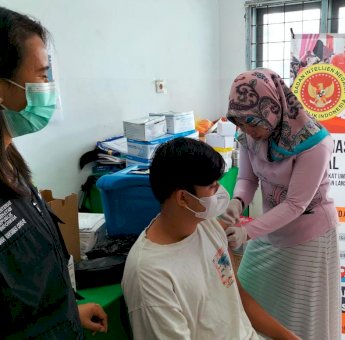 Tekan Penyebaran Covid-19 BA.4 dan BA.5, BIN Sulsel Genjot Vaksinasi di Toraja Utara
