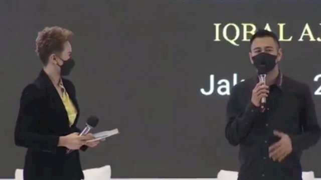 Raffi Ahmad saat menjadi narasumber pada peluncuran buku "Berjuang di Sudut-sudut Tak Terliput". (Istimewa)