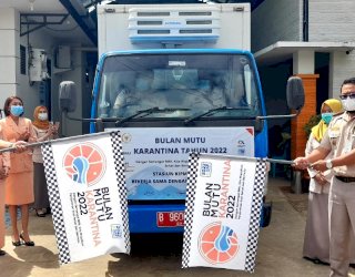 Bulan Mutu Karantina 2022, SKIPM Merauke Beri Edukasi dan Bagikan 500 Produk Olahan Ikan kepada Masyarakat OAP