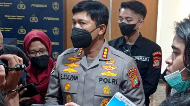 Kabid Humas Polda Metro Jaya Kombes Pol Endra Zulpan, saat memberi keterangan pers. (Foto: Wahyu Widodo/Republiknews.co.id)