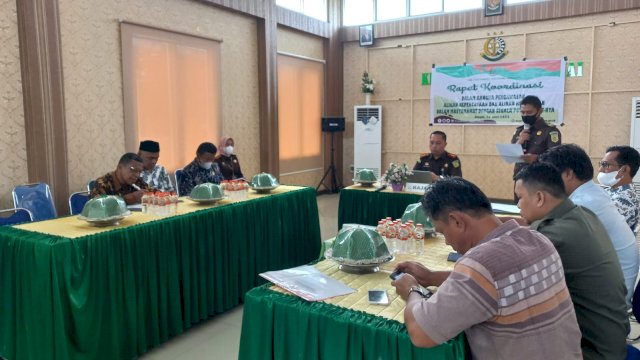 Rapat Koordinasi Tim Pakem di Aula Kantor Kejaksaan Negeri Sinjai, Kamis (30/06/2022). (Istimewa)