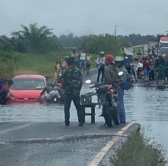Intensitas Hujan Tinggi, Jembatan di Kabupaten Kotawaringin Barat Jebol