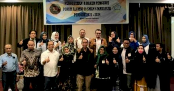 Ketua DPRD Makassar Rudianto Lallo Kukuhkan Forum Pengurus Alumni 99 SMAN 6 Makassar