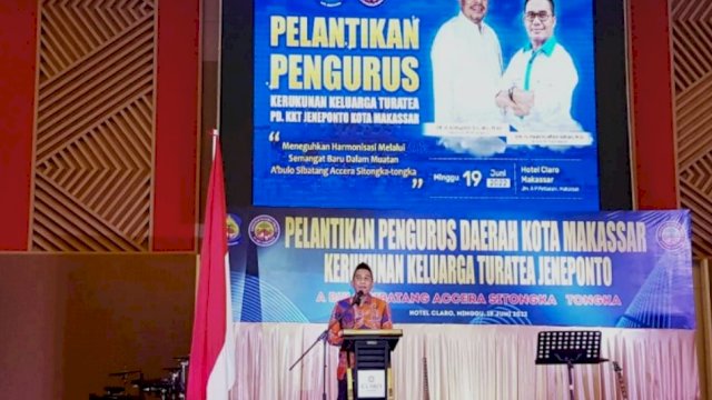 Ketua DPRD Makassar, Rudianto Lallo saat menghadiri pelantikan pengurus Daerah Kota Makassar Kerukunan Keluarga Turatea (KKT) Jeneponto di Hotel Claro, Minggu (19/6/2022). (Foto: Istimewa)