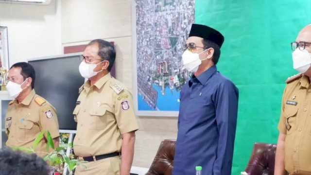 Ketua DPRD Makassar, Rudianto Lallo menghadiri raker pencegahan tindak pidana korupsi bersama Menteri Dalam Negeri, Tito Karnavian secara virtual, Senin (24/1/2022). (Foto: Istimewa)