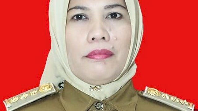 Ketua Lembaga Sertifikasi Profesi (LSP) SMKN 1 Palopo Hartati Ari,S.Sos.,M.Pd