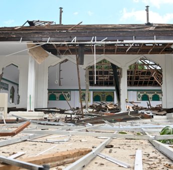 Masjid Kantor Gubernur Dibangun, Salat Jumat dan Salat Berjamaah Dialihkan ke Ruang Pola