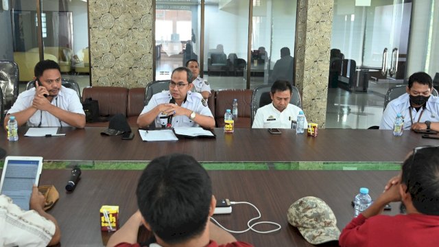 Dinas Pendidikan Sulsel saat menggelar Jumpa Pers terkait Penerimaan Peserta Didik Baru (PPDB), Rabu (22/06/2022). (Istimewa)
