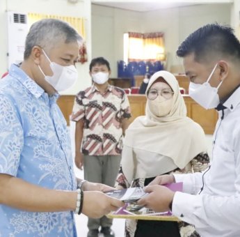 Serahkan SK Tenaga PPPK Non Guru, Ini Pesan Bupati Pinrang