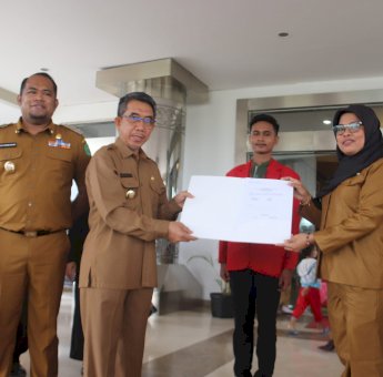 Lepas 150 Mahasiswa STIE untuk Ikut KKN, Bupati Kutim: Mahasiswa Harus Peka dengan Situasi Persoalan di Lapangan