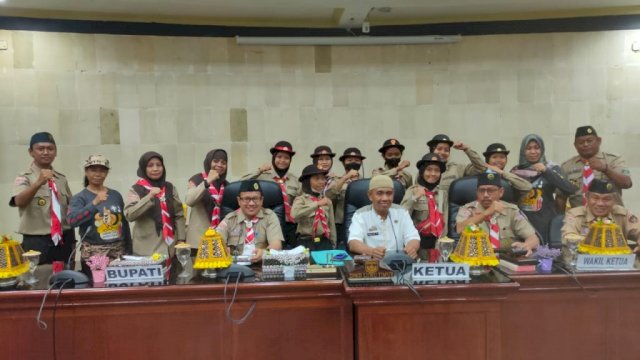 16 Peserta Kontingen Jamnas Perwakilan Luwu Timur Ikuti Pembekalan di Kantor DPRD.