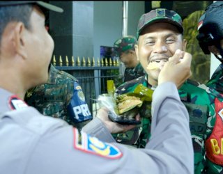 Polsek Cengkareng Rayakan HUT Bhayangkara ke-76 Dengan Saling Suap Dengan 3 Pilar