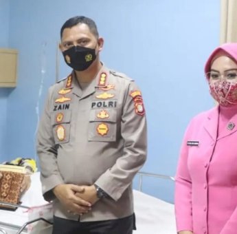 Tiga Bayi Lahir Tepat di 1Juli, Kombes Pol Zain Dwi Nugroho Kunjungi Keluarganya