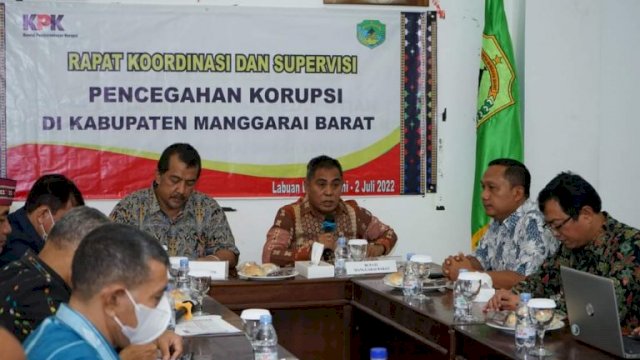 Pemkab Mabar dan KPK saat menggelar Rakor Supervisi Pencegahan Korupsi di Labuan Bajo, Kamis (30/06/2022). (Istimewa)