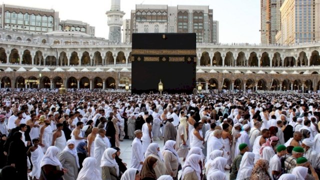 Makkah, secara resmi bernama Makkah Al-Mukarramah, adalah salah satu kota suci Islam dan Ibukota Provinsi Makkah, Arab Saudi. (Istimewa)
