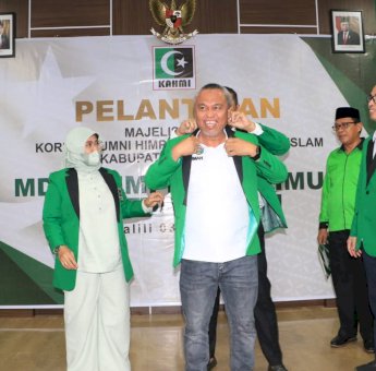 Budiman Dikukuhkan Sebagai Anggota Kehormatan KAHMI MD Luwu Timur