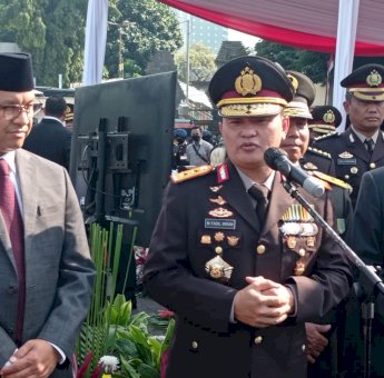 Kapolda Metro Jaya dan Gubernur DKI Jakarta Ikuti Upacara Hari Bhayangkara ke-76 Secara Virtual