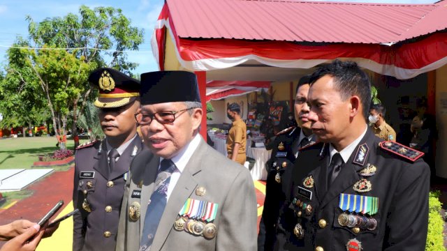 Wali Kota Parepare Taufan Pawe, saat menghadiri HUT ke-76 Bhayangkara di Lapangan Batalyon B Pelopor Brimob Parepare, Selasa (5/07/2022). (Istimewa)