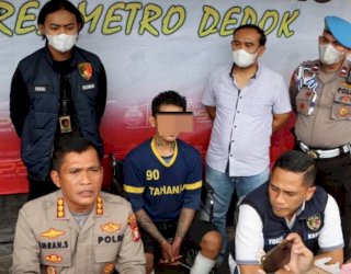 Terbakar Api Cemburu, FR Bunuh Pacarnya Lalu Buang Mayatnya ke Kali Depok