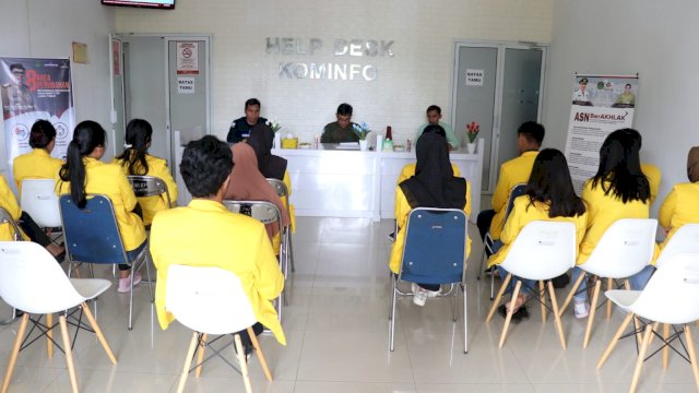 Sebanyak 15 Mahasiswa/Mahasiswi Jurusan Tekhnik Informatika dari Uncok Palopo menyelesaikan program PDK di Dinas Kominfo-SP.