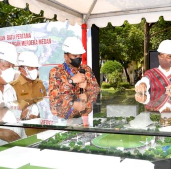 Presiden Jokowi Resmi Canangkan Revitalisasi Lapangan Merdeka di Medan