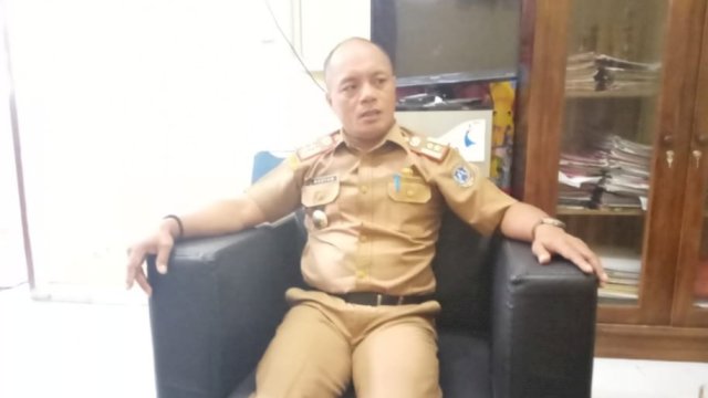 Kepala Dinas Pemberdayaan Masyarakat dan Desa Kabupaten Muna, Rustam. (Istimewa)