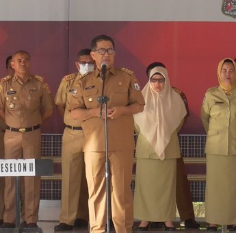 Tagih Kalender Event, Pj Gubernur Sulbar Minta OPD Lebih Kreatif
