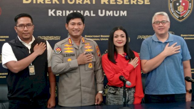 Nirina Zubir sampaikan terima kasih kepada Polda Metro Jaya, karena sudah menangkap tersangka baru dalam kasus mafia tanah milik keluarganya. (Foto: Wahyu Widodo/Republiknews.co.id)