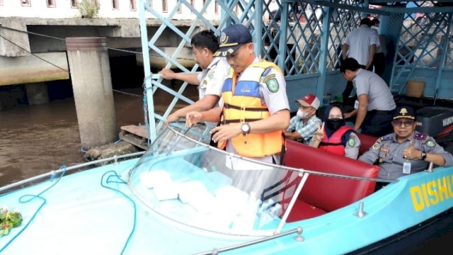 Speed Boat milik Dinas Perhubungan Kabupaten Kotawaringin Timur, yang akan digunakan patroli sungai. (Istimewa)