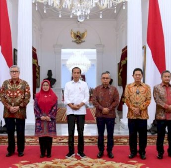 Dewan Komisioner OJK Temui Presiden Bahas Ini