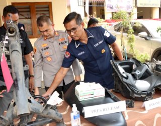 Polsek Palmerah Ungkap Curanmor Dengan Modus Menjual Satuan Mesin, Bodi Hingga Rangka Motor
