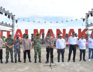 PJ Gubernur Sulbar Lepas Ratusan Pecinta Motor Trail, Siap Jelajah Bumi Manakarra