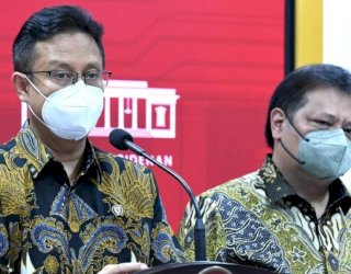 Presiden Jokowi Dorong Percepatan Vaksinasi Penguat bagi Masyarakat dan Jemaah Haji