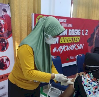 Gencarkan Vaksinasi Covid-19 di Maros, BINDa Sulsel Dorong Kasus Positif Menurun